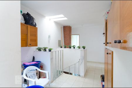 Casa à venda com 200m², 6 quartos e 3 vagas Casa à venda com 200m², 6 quartos e 3 vagasÁrea Comum