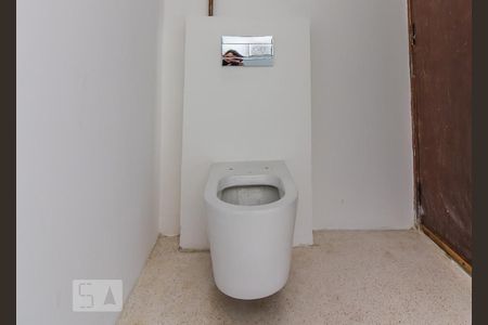 Piso 1 - Banheiro de apartamento para alugar com 1 quarto, 170m² em Vila Buarque, São Paulo