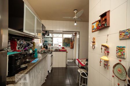 Apartamento à venda com 120m², 3 quartos e sem vaga