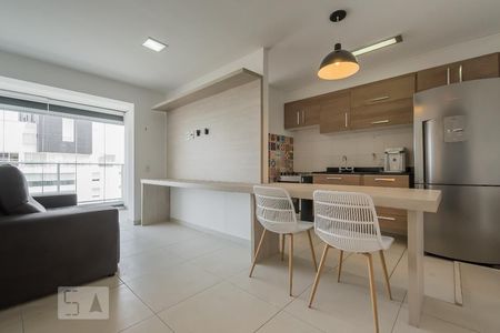 Sala de apartamento para alugar com 1 quarto, 49m² em Campo Belo, São Paulo