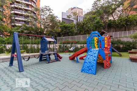 Apartamento à venda com 86m², 3 quartos e 2 vagas Apartamento à venda com 86m², 3 quartos e 2 vagasÁrea Comum - Playground