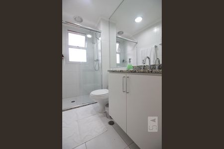 Apartamento à venda com 86m², 3 quartos e 2 vagasBanheiro da suíte