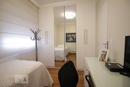 Apartamento à venda com 86m², 3 quartos e 2 vagasQuarto 2