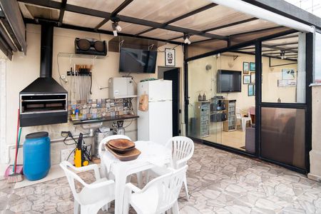 Apartamento à venda com 180m², 2 quartos e 1 vagaCobertura Churrasqueira