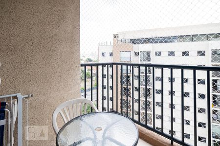 Apartamento à venda com 180m², 2 quartos e 1 vagaVaranda
