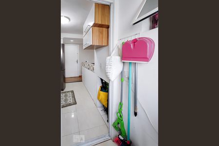 Apartamento à venda com 180m², 2 quartos e 1 vagaÁrea de Serviço