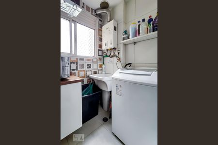 Apartamento à venda com 180m², 2 quartos e 1 vagaÁrea de Serviço