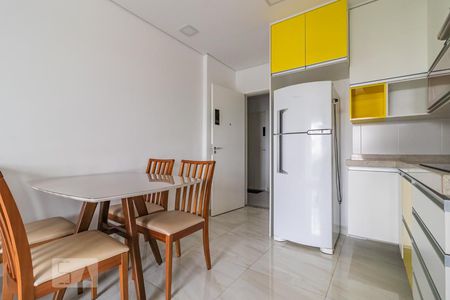 Apartamento à venda com 39m², 1 quarto e 1 vaga Apartamento à venda com 39m², 1 quarto e 1 vagaCozinha