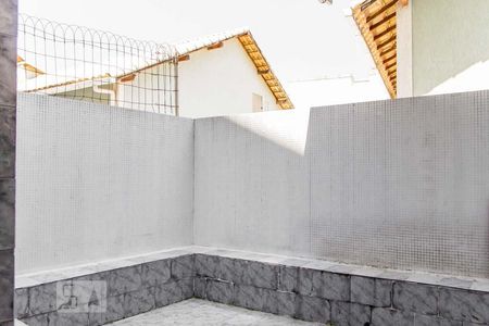 Apartamento à venda com 70m², 2 quartos e 1 vaga Apartamento à venda com 70m², 2 quartos e 1 vagaÁrea Externa