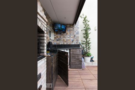 Apartamento à venda com 122m², 2 quartos e 1 vagaVaranda com Churrasqueira - Área de Serviço