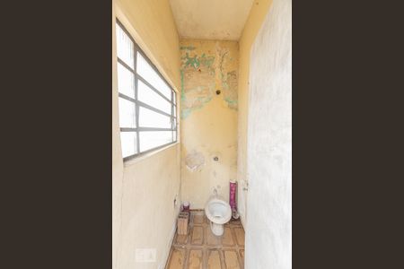 Casa à venda com 184m², 3 quartos e 3 vagas Casa à venda com 184m², 3 quartos e 3 vagasBanheiro de Serviço