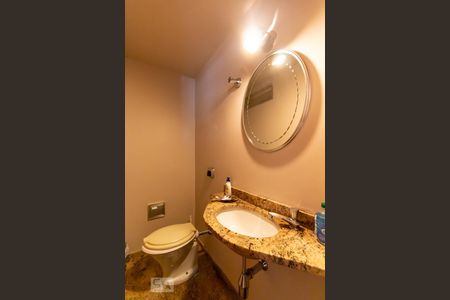 Apartamento à venda com 174m², 4 quartos e 3 vagasLavabo