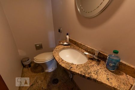 Apartamento à venda com 174m², 4 quartos e 3 vagasLavabo