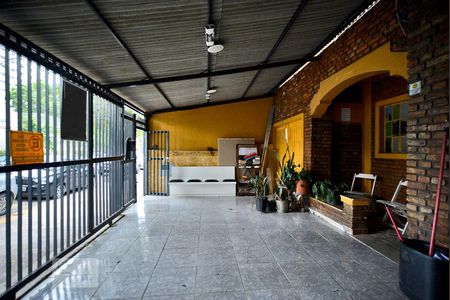 Casa à venda com 300m², 5 quartos e 3 vagasGaragem