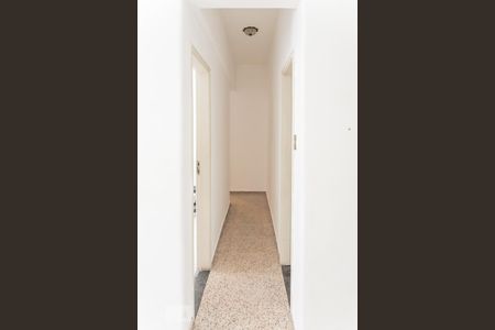 Corredor  de apartamento à venda com 2 quartos, 60m² em Tijuca, Rio de Janeiro
