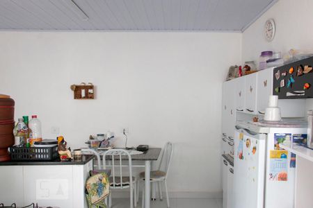 Casa à venda com 242m², 2 quartos e 2 vagasCozinha