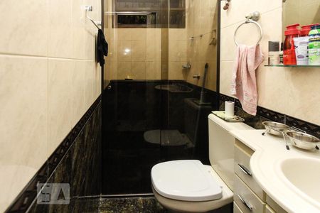Casa à venda com 550m², 4 quartos e 5 vagasBanheiro
