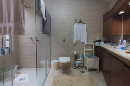 Casa à venda com 310m², 4 quartos e 5 vagas Casa à venda com 310m², 4 quartos e 5 vagasBanheiro - Quarto 4