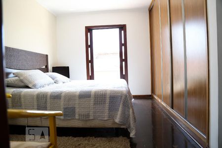 Casa à venda com 430m², 6 quartos e 4 vagas