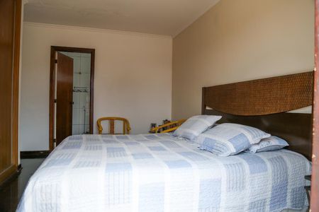 Casa à venda com 430m², 6 quartos e 4 vagas