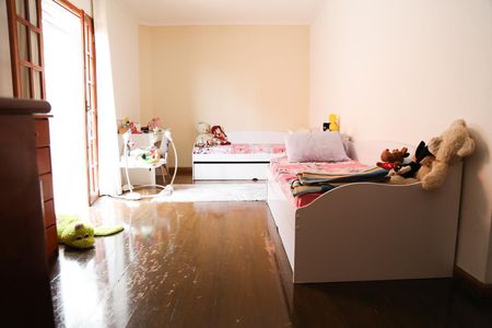 Casa à venda com 430m², 6 quartos e 4 vagas