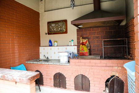 Casa à venda com 430m², 6 quartos e 4 vagas