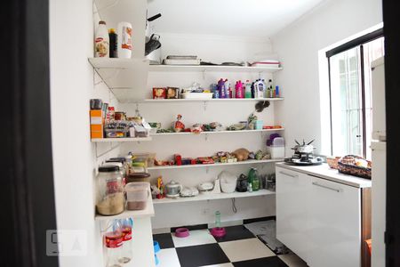 Casa à venda com 430m², 6 quartos e 4 vagas