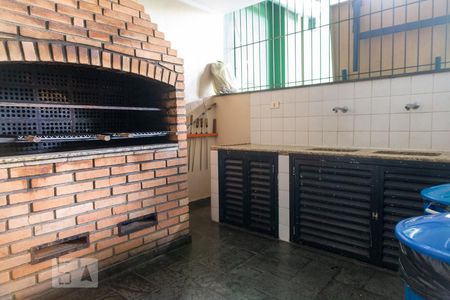 Apartamento para alugar com 253m², 4 quartos e 4 vagas Apartamento para alugar com 253m², 4 quartos e 4 vagasÁrea comum - Churrasqueira