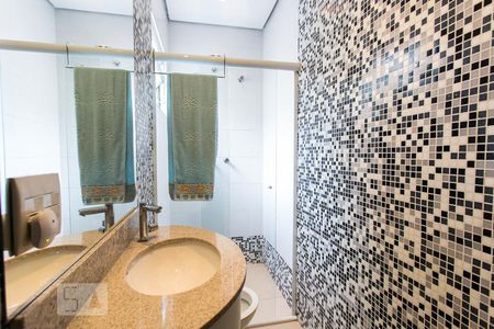 Casa à venda com 235m², 3 quartos e 1 vagaBanheiro da Suíte 2