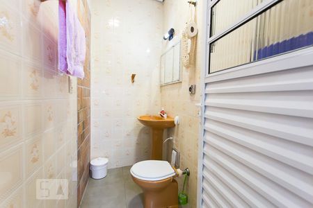 Casa à venda com 235m², 3 quartos e 1 vagaBanheiro de Serviço