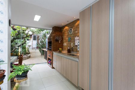 Casa à venda com 235m², 3 quartos e 1 vagaCozinha