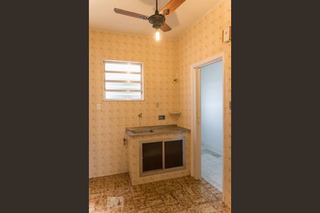 Apartamento à venda com 60m², 2 quartos e sem vaga Apartamento à venda com 60m², 2 quartos e sem vagaCozinha