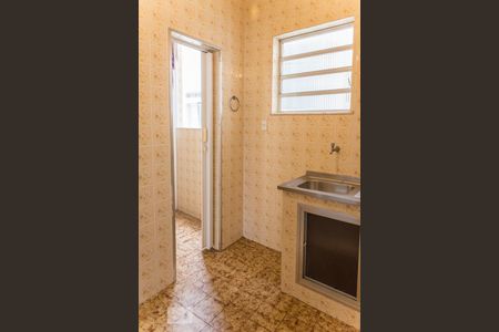 Apartamento à venda com 60m², 2 quartos e sem vaga Apartamento à venda com 60m², 2 quartos e sem vagaCozinha