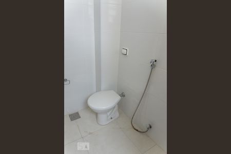 Apartamento à venda com 60m², 2 quartos e sem vaga Apartamento à venda com 60m², 2 quartos e sem vagaBanheiro Social