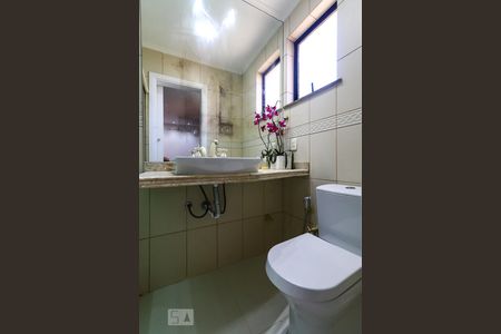 Apartamento à venda com 212m², 4 quartos e 2 vagasBanheiro da Suíte 2