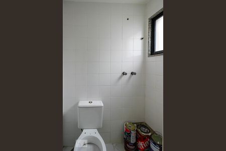 Apartamento para alugar com 320m², 3 quartos e 2 vagas Apartamento para alugar com 320m², 3 quartos e 2 vagasBanheiro de Serviço