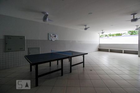 Apartamento para alugar com 320m², 3 quartos e 2 vagas Apartamento para alugar com 320m², 3 quartos e 2 vagasÁrea comum - Salão de jogos