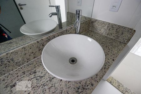 Apartamento para alugar com 320m², 3 quartos e 2 vagas Apartamento para alugar com 320m², 3 quartos e 2 vagasBanheiro da Suíte 2