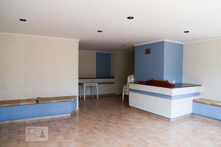 Apartamento à venda com 85m², 3 quartos e 2 vagas Apartamento à venda com 85m², 3 quartos e 2 vagasÁrea comum - Salão de festas