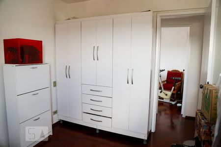Apartamento à venda com 85m², 3 quartos e 2 vagas Apartamento à venda com 85m², 3 quartos e 2 vagasQuarto 2