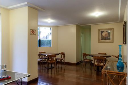 Apartamento à venda com 57m², 2 quartos e 1 vagaÁrea Comum do Prédio - Salão de Jogos