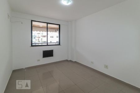 Apartamento à venda com 175m², 3 quartos e 3 vagas Apartamento à venda com 175m², 3 quartos e 3 vagasQuarto 1