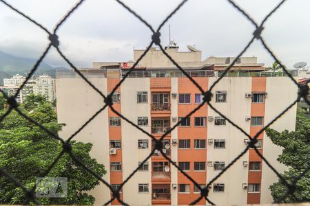 Apartamento à venda com 175m², 3 quartos e 3 vagas Apartamento à venda com 175m², 3 quartos e 3 vagasVista da Área de Serviço