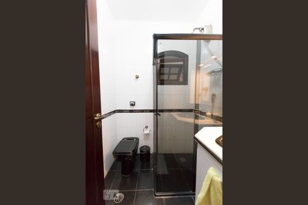 Casa à venda com 183m², 4 quartos e 3 vagas Casa à venda com 183m², 4 quartos e 3 vagasBanheiro 2