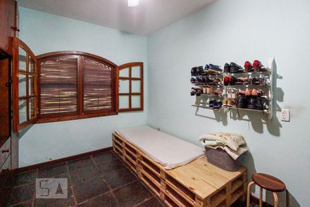 Casa à venda com 500m², 3 quartos e 6 vagasQuarto 2