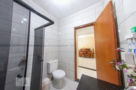 Casa à venda com 120m², 3 quartos e 2 vagas Casa à venda com 120m², 3 quartos e 2 vagasBanheiro