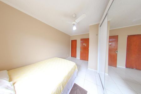 Casa à venda com 120m², 3 quartos e 2 vagas Casa à venda com 120m², 3 quartos e 2 vagasQuarto 3