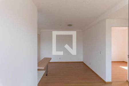 Sala de apartamento à venda com 2 quartos, 64m² em Vila Satúrnia, Campinas