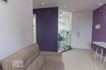 Sala de apartamento à venda com 2 quartos, 40m² em São Pedro, Osasco