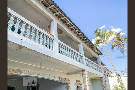 Casa à venda com 500m², 4 quartos e 8 vagasFachada